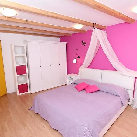 Apartament Midea