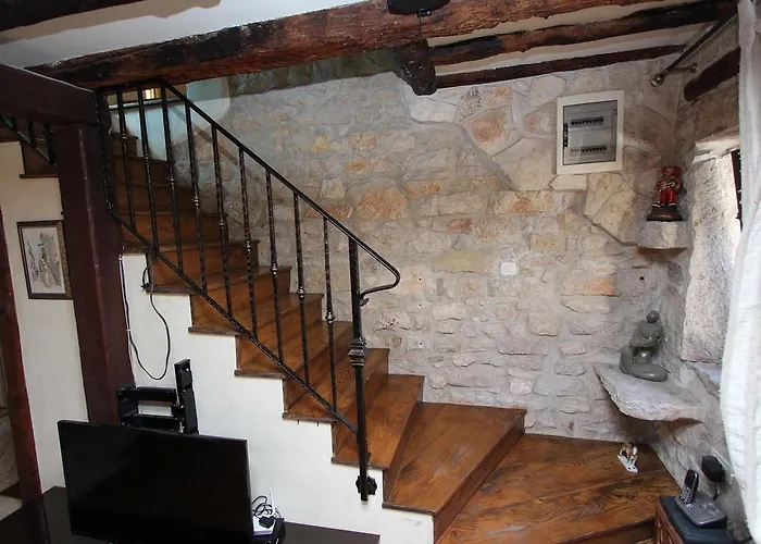 Midea Rovinj